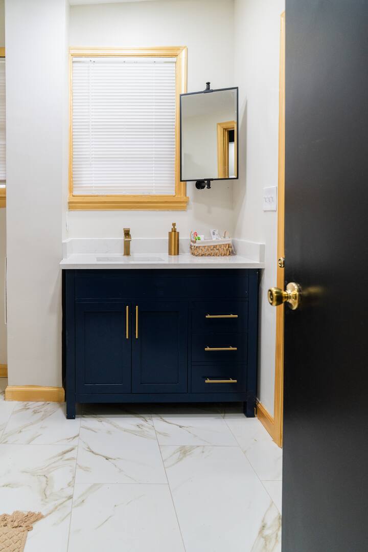 1ccf10ae-fb63-46f1-ba65-5c670f80c587