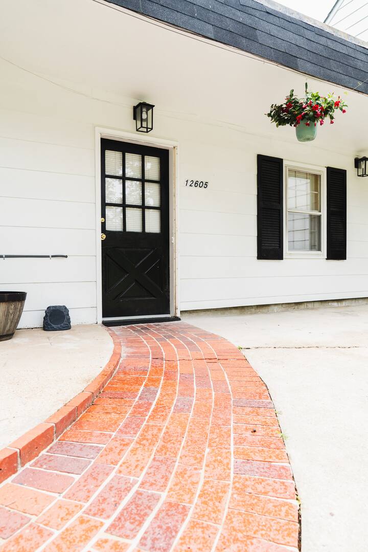 5fe3f262-a98d-4f5c-9e45-3a0b764599a1