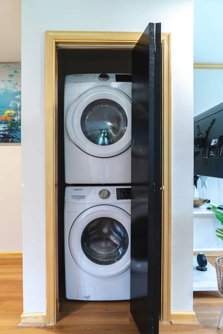 a3b4e483-57bf-49ec-93ee-fe56300491f9