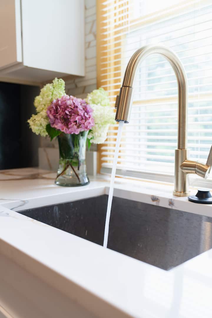 ea2c67fa-7dfe-4ff6-a573-5a5c2dbf4a54