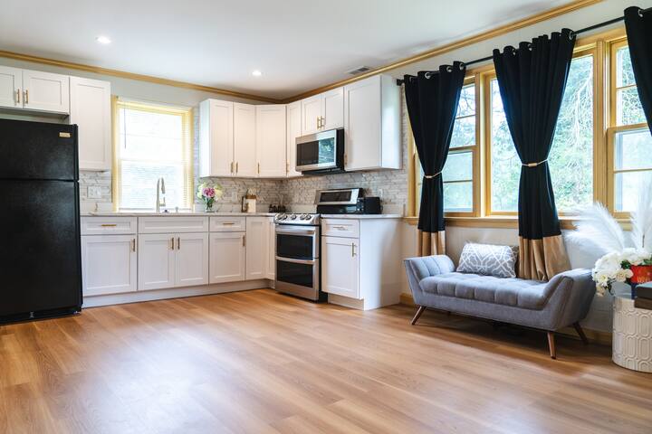 135ec38c 4c06 4b04 83ce 97f3d6c48f11